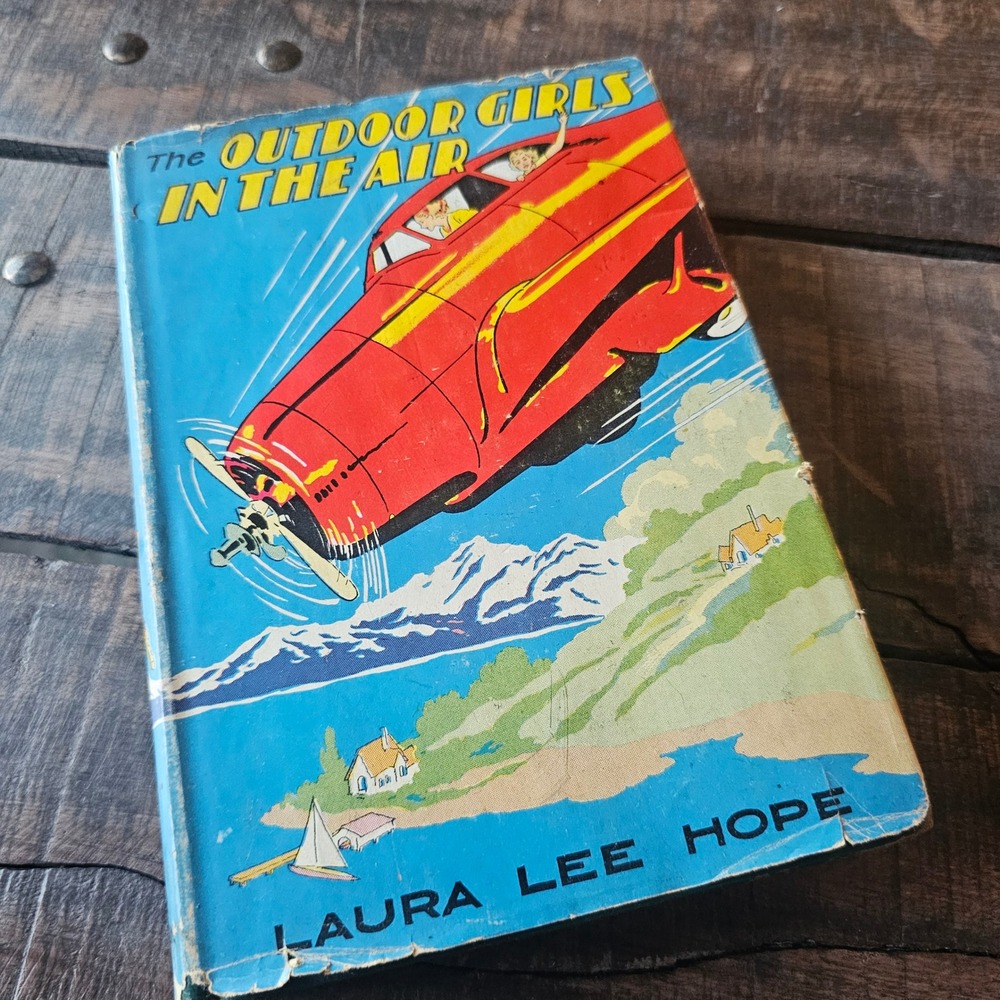 The Outdoor Girls in the Air Laura Lee Hope 1932 Whitman Vintage Hardcover Book